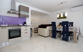 Apartment Alet